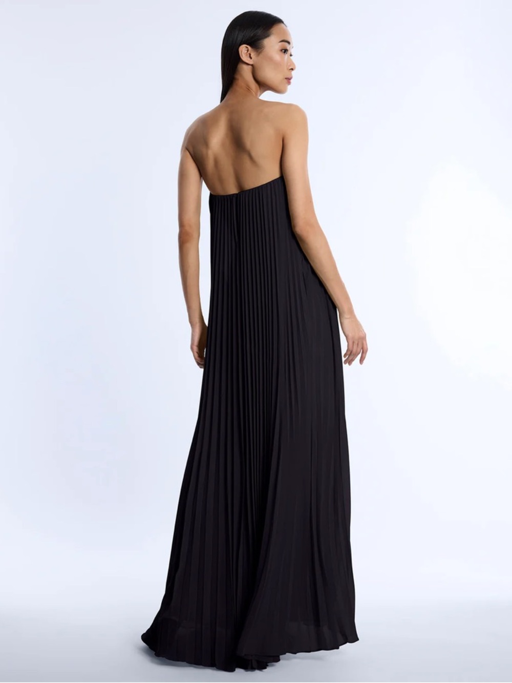 NWT BCBGMaxAzria Pleaded Gown in Black Size 8 - Picture 2 of 9